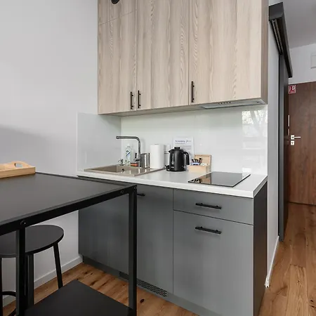 Shortstaypoland Zgierska B106 *