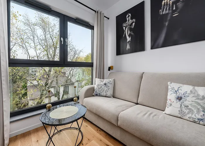 Shortstaypoland Zgierska B106 *